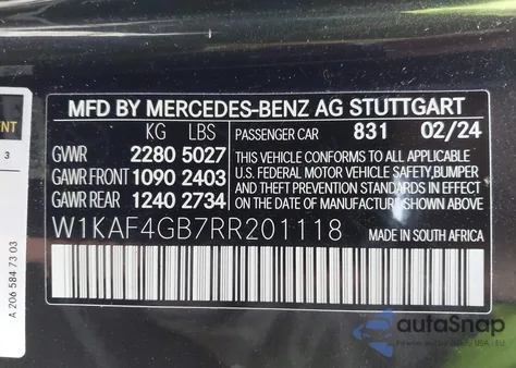 2024 Mercedes-Benz C 300 z USA, uszkodzony, nr VIN W1KAF4GB7RR201118